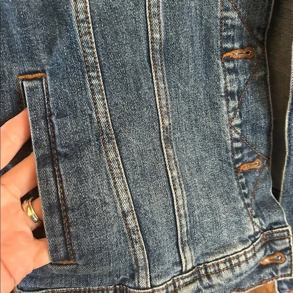 Old Navy Dark Blue Denim Jacket - Picture 3 of 4